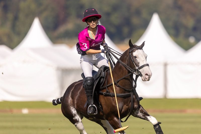 Polina Nazarova riding S Azul